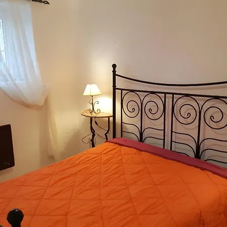 Du Vignal Апартаменты